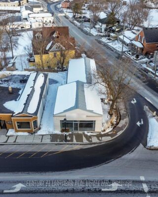 316 Picton Main Street, Prince Edward County