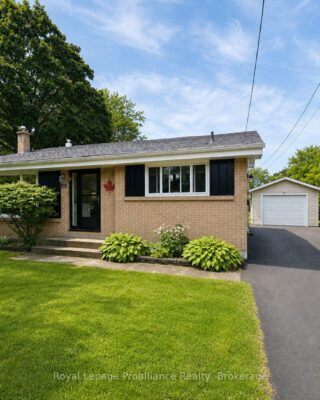 32 Glen Road, Belleville