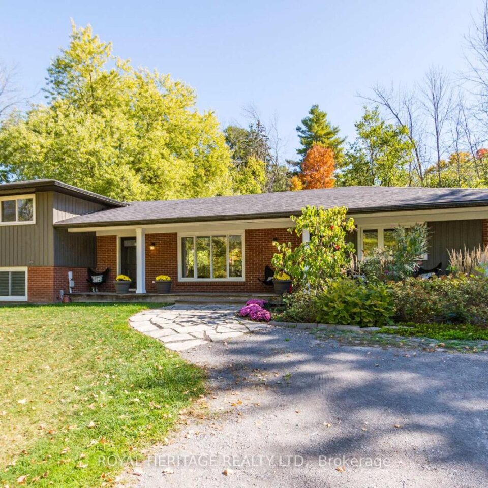 32 Mallory Road, Prince Edward County