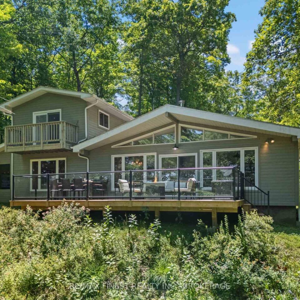 32 Oakwood Lane, Frontenac (frontenac South)