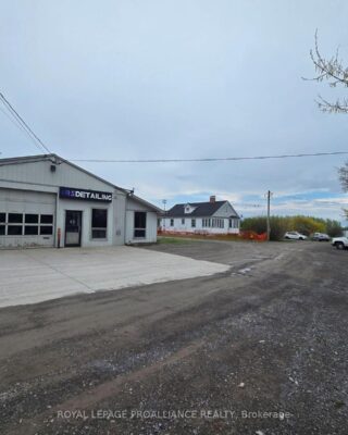 323 Dundas Street E, Quinte West