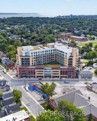 326 – 652 Princess Street, Kingston