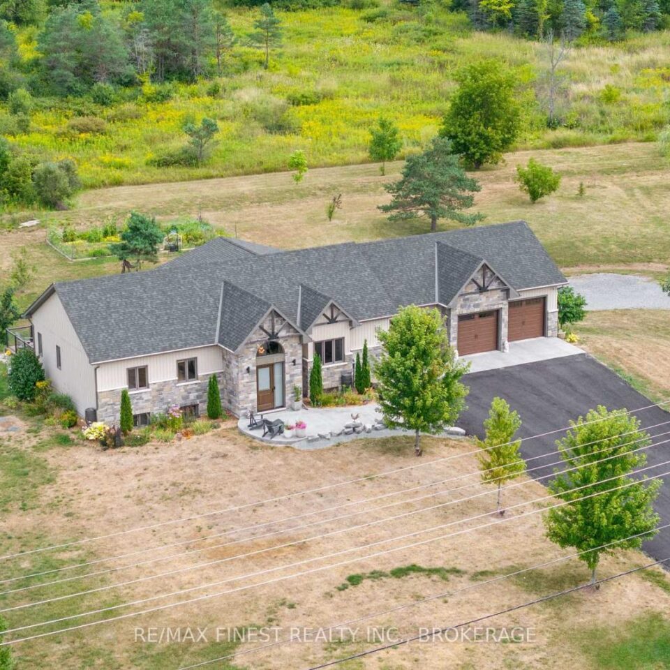 3266 Harrowsmith Road, Frontenac (frontenac South)