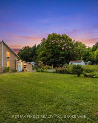 3286 County Road 6, Stone Mills