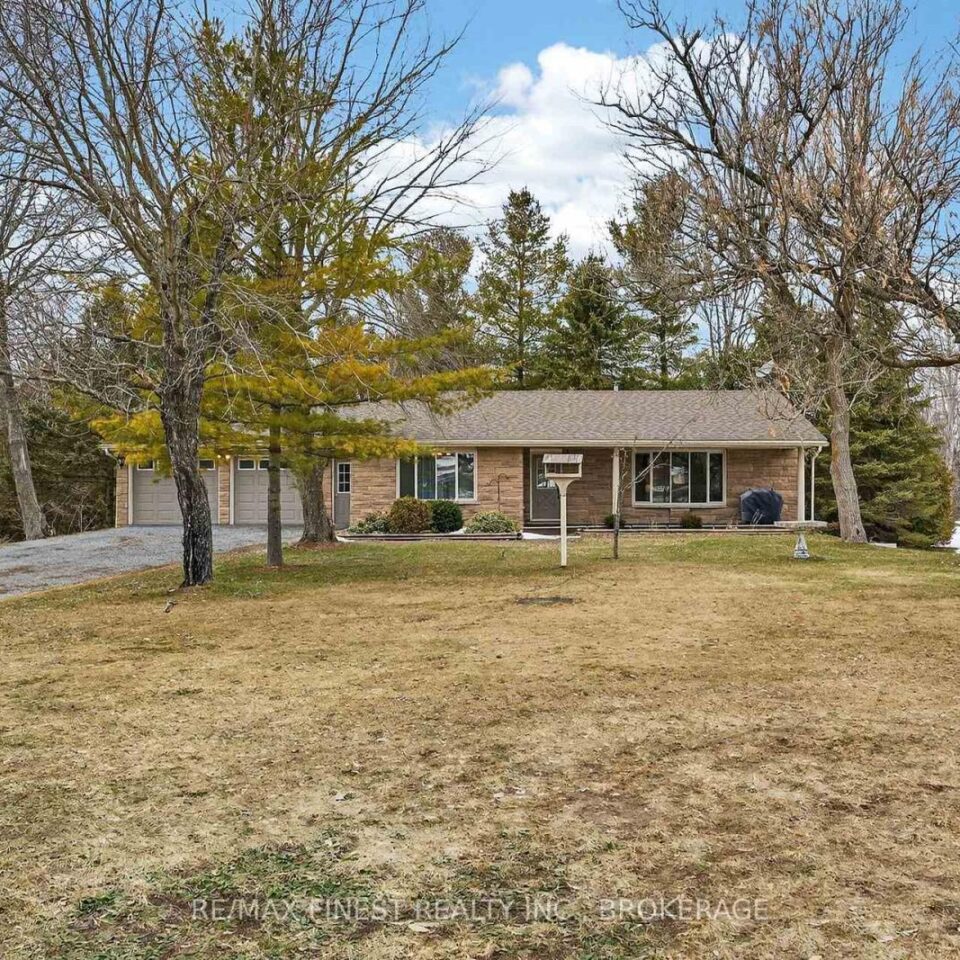 331 Salmon River Road, Greater Napanee