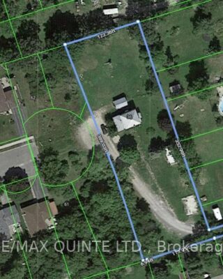 34 Prince Of Wales Drive, Belleville