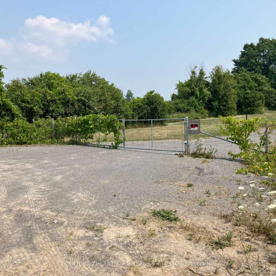 3425 County Rd 10 Road, Prince Edward County