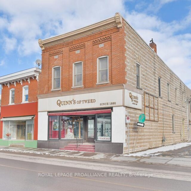 345 Victoria Street N, Tweed
