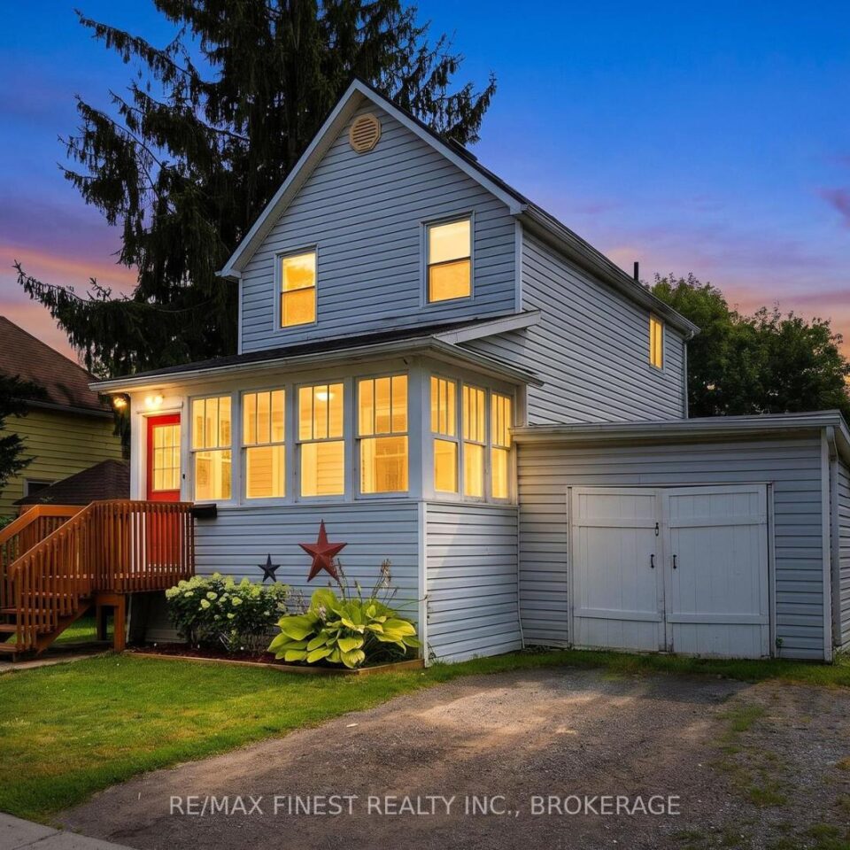 348 Charles Street N, Gananoque