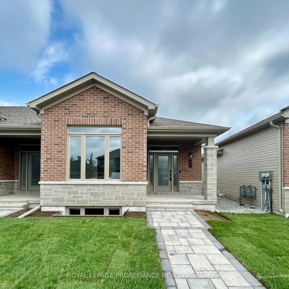 35 Athabaska Drive, Belleville