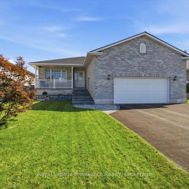 35 Forest Valley Drive, Quinte West