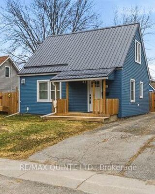 35 Kerr Crescent, Quinte West