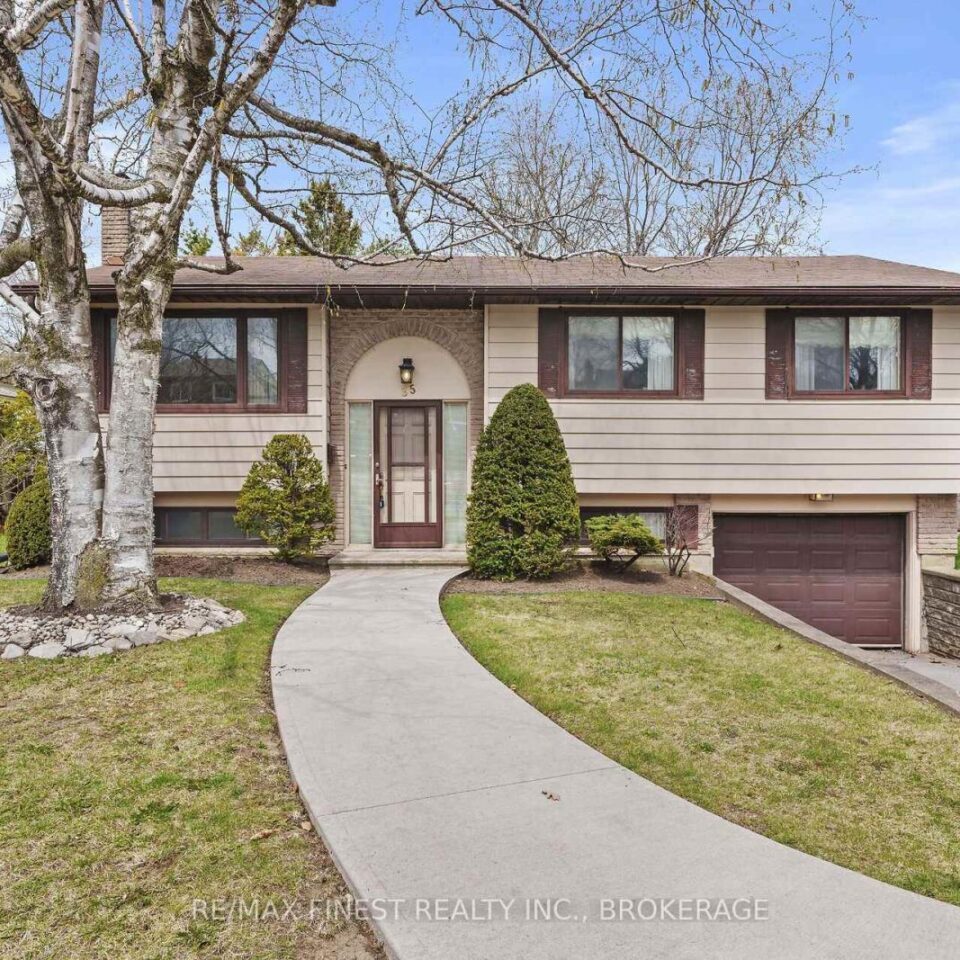 35 Newcourt Place, Kingston