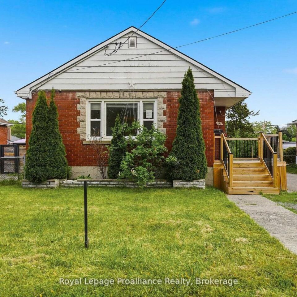 355 Bridge Street, Belleville