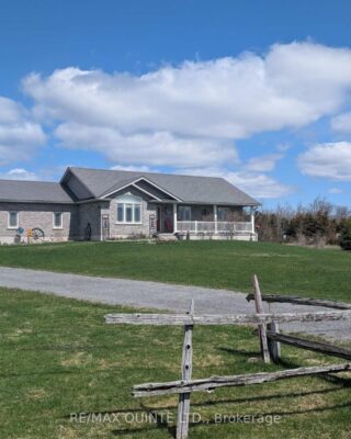 355 Mitchells Crossroad, Prince Edward County