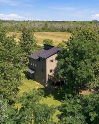 36 Gun Club Road, Prince Edward County