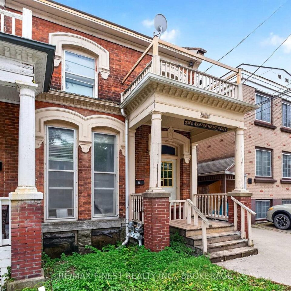 364 Brock Street, Kingston
