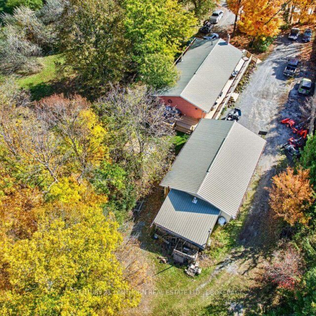 365 Park Road, Stone Mills