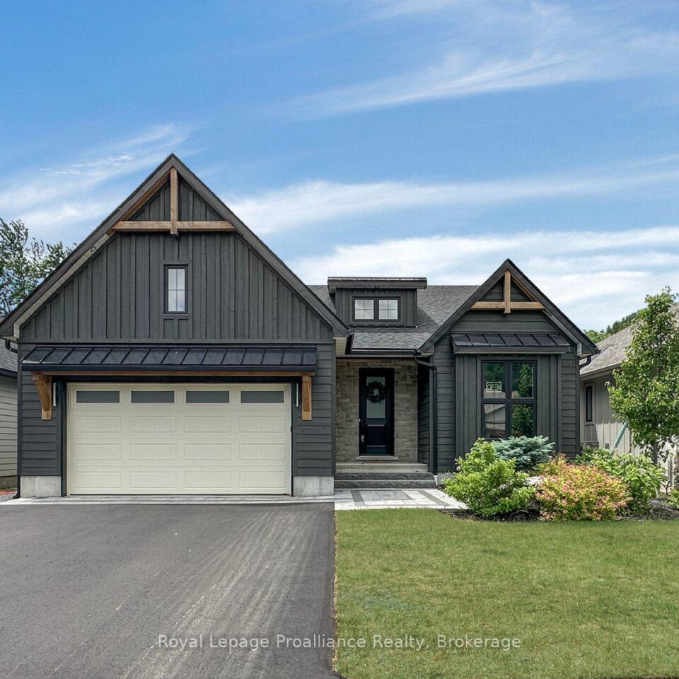 37 Deerview Drive, Quinte West