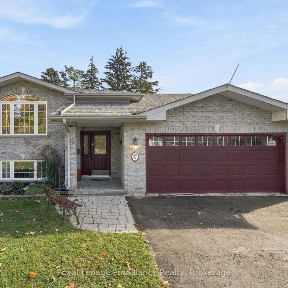 37 Reid Street, Quinte West