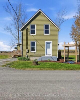 370 Kaiser Crossroad, Prince Edward County