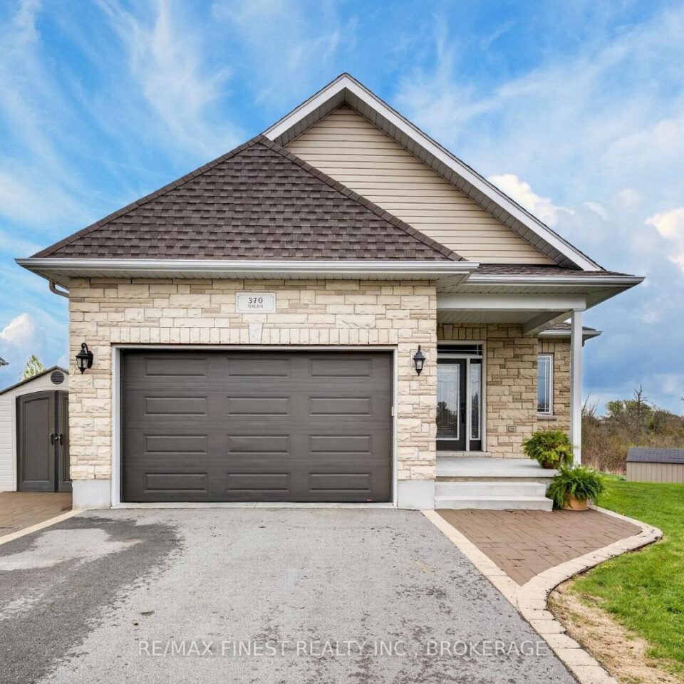 370 Nalon Road, Gananoque
