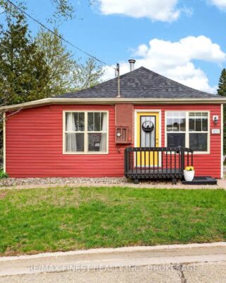 377 Henrietta Street, Gananoque