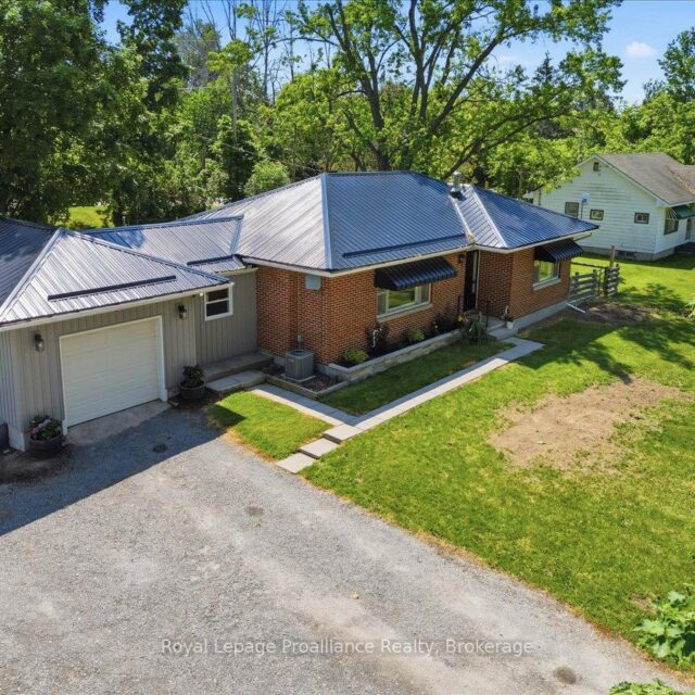 3798 Highway 37, Belleville