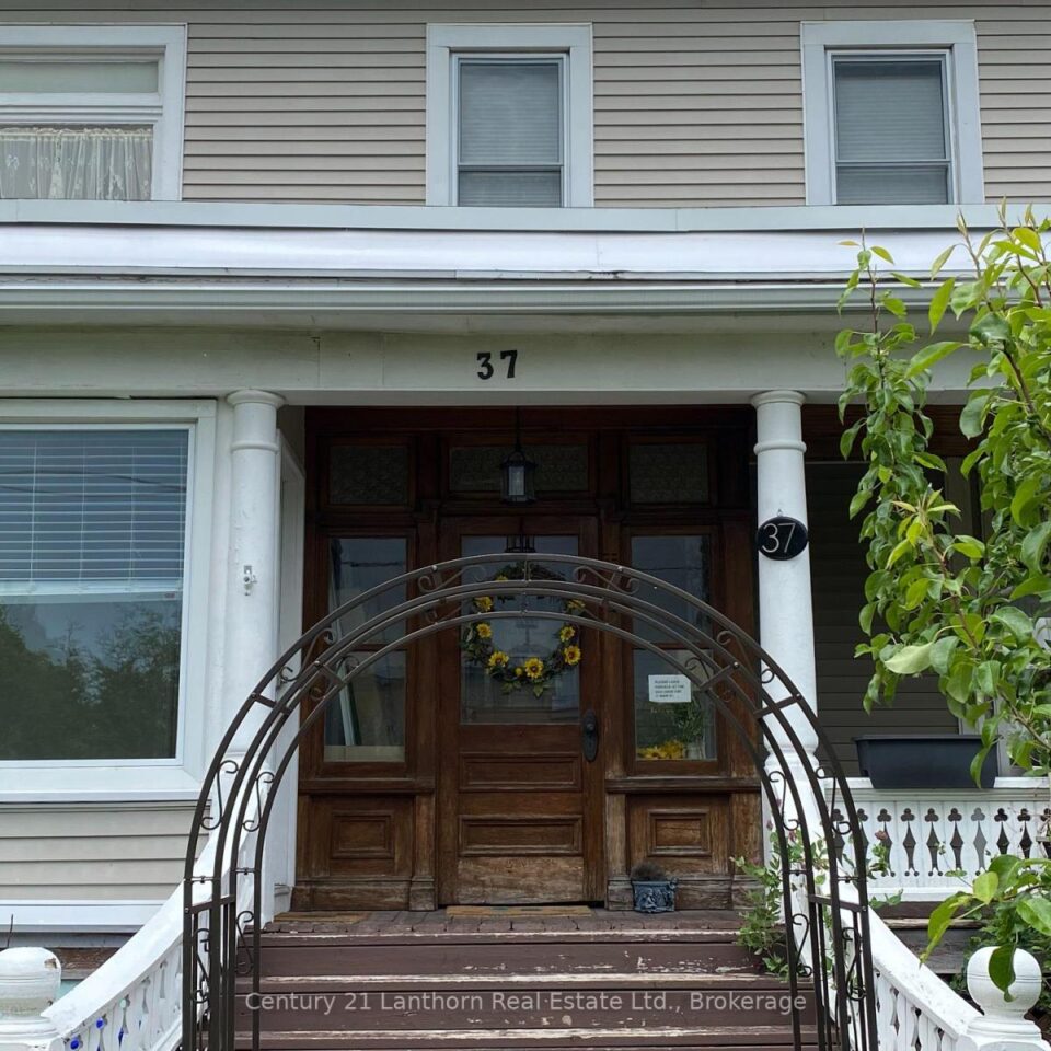37a Picton Main Street, Prince Edward County
