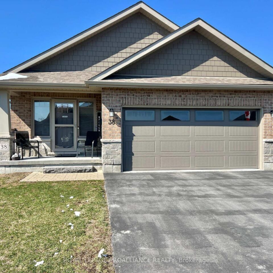 38 Mercedes Drive, Belleville