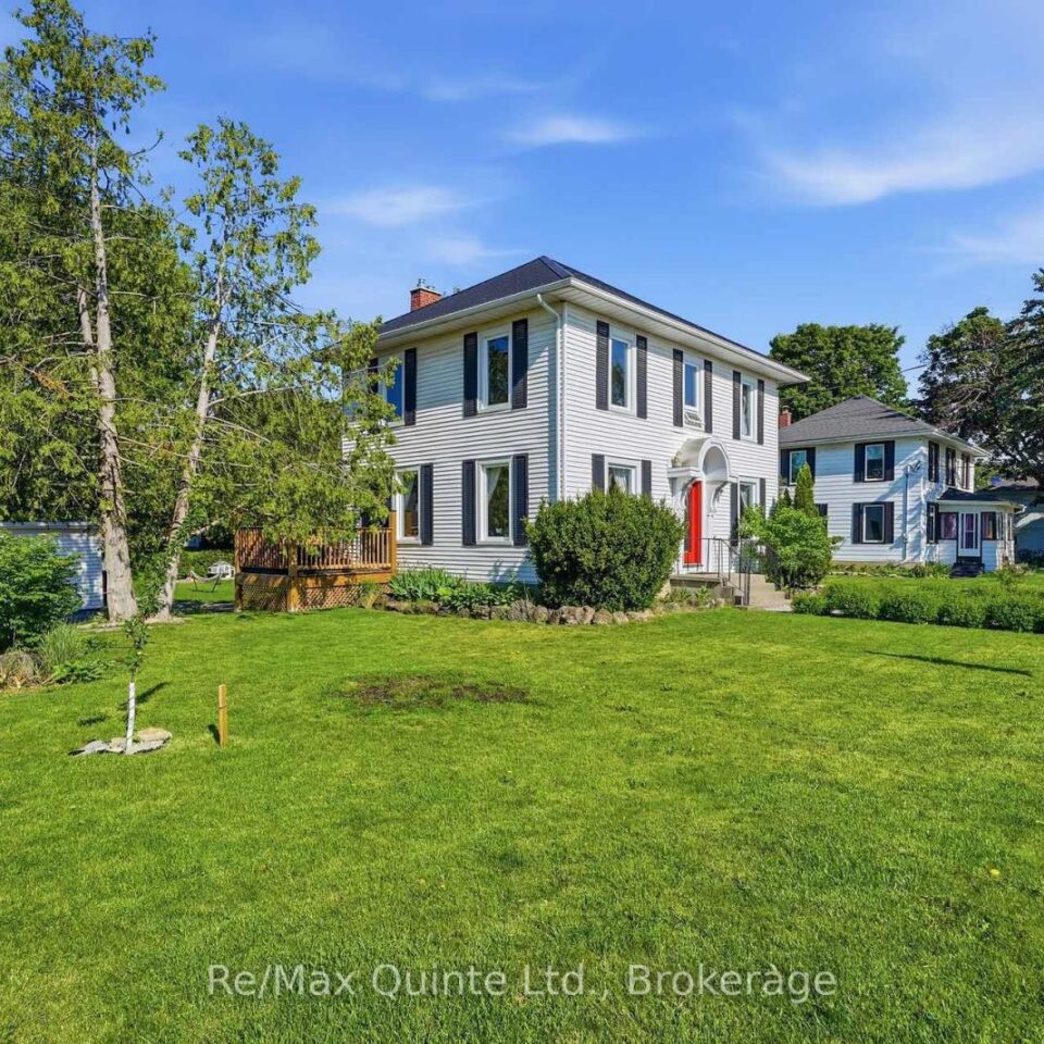39 Trent Street N, Quinte West