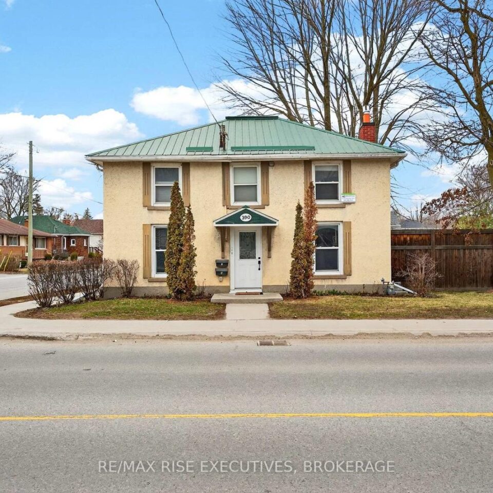 390 Division Street, Kingston