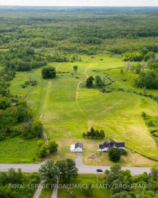 3920 County Road 14, Stone Mills