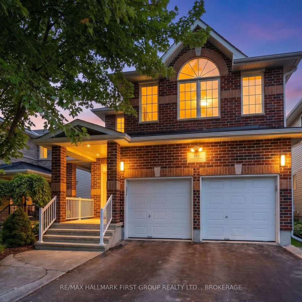 393 Cavendish Crescent, Kingston