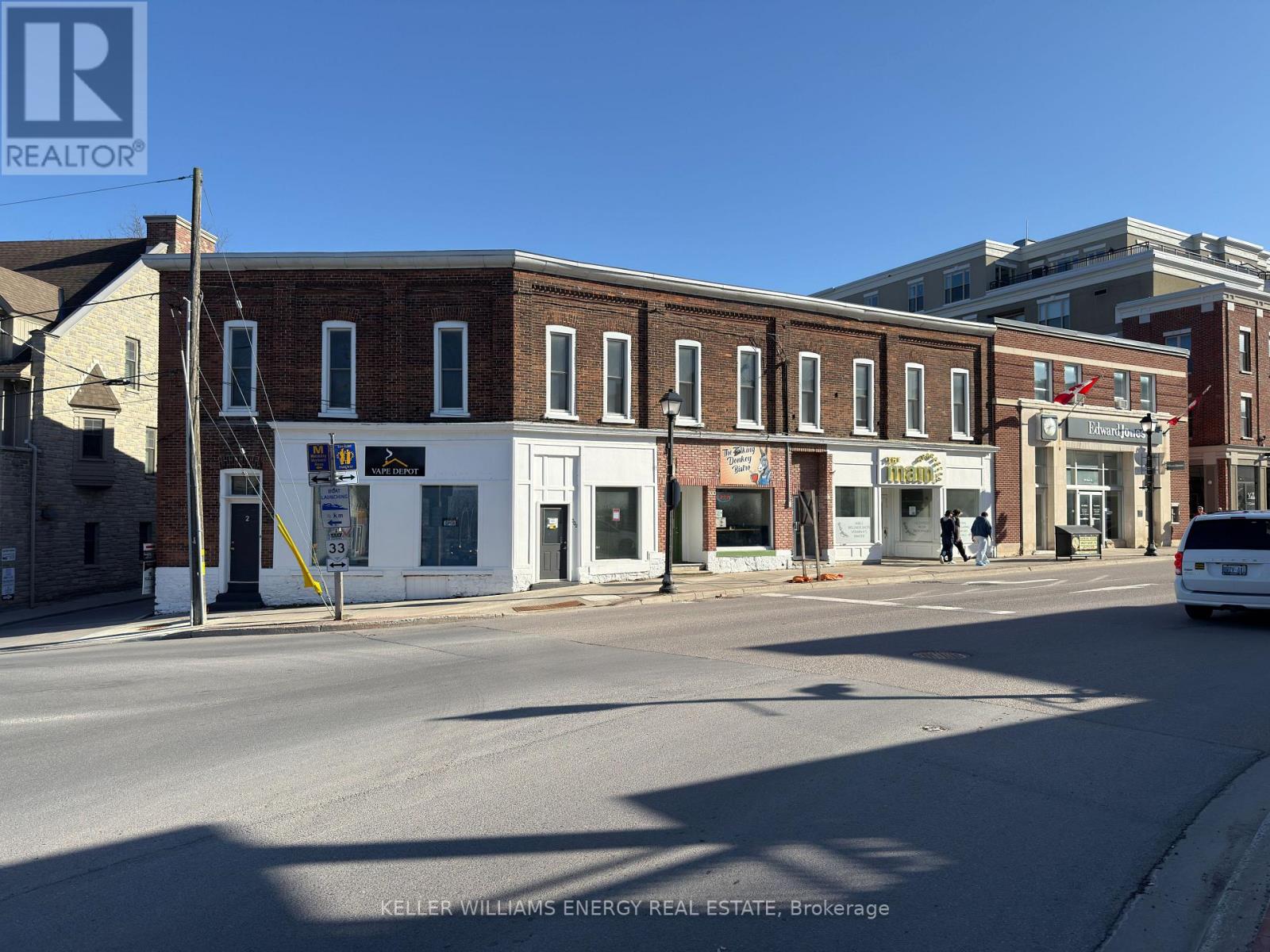 4 – 302 Picton Main Street, Prince Edward County