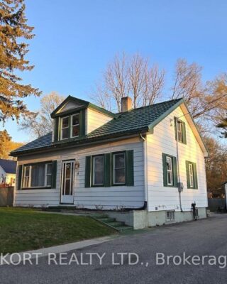 4 South Street S, Prince Edward County