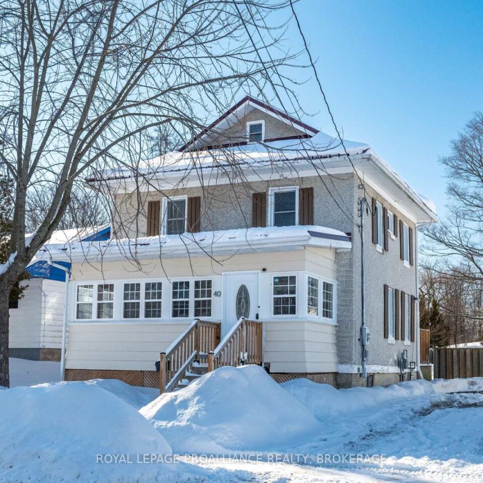 40 Elm Street, Gananoque
