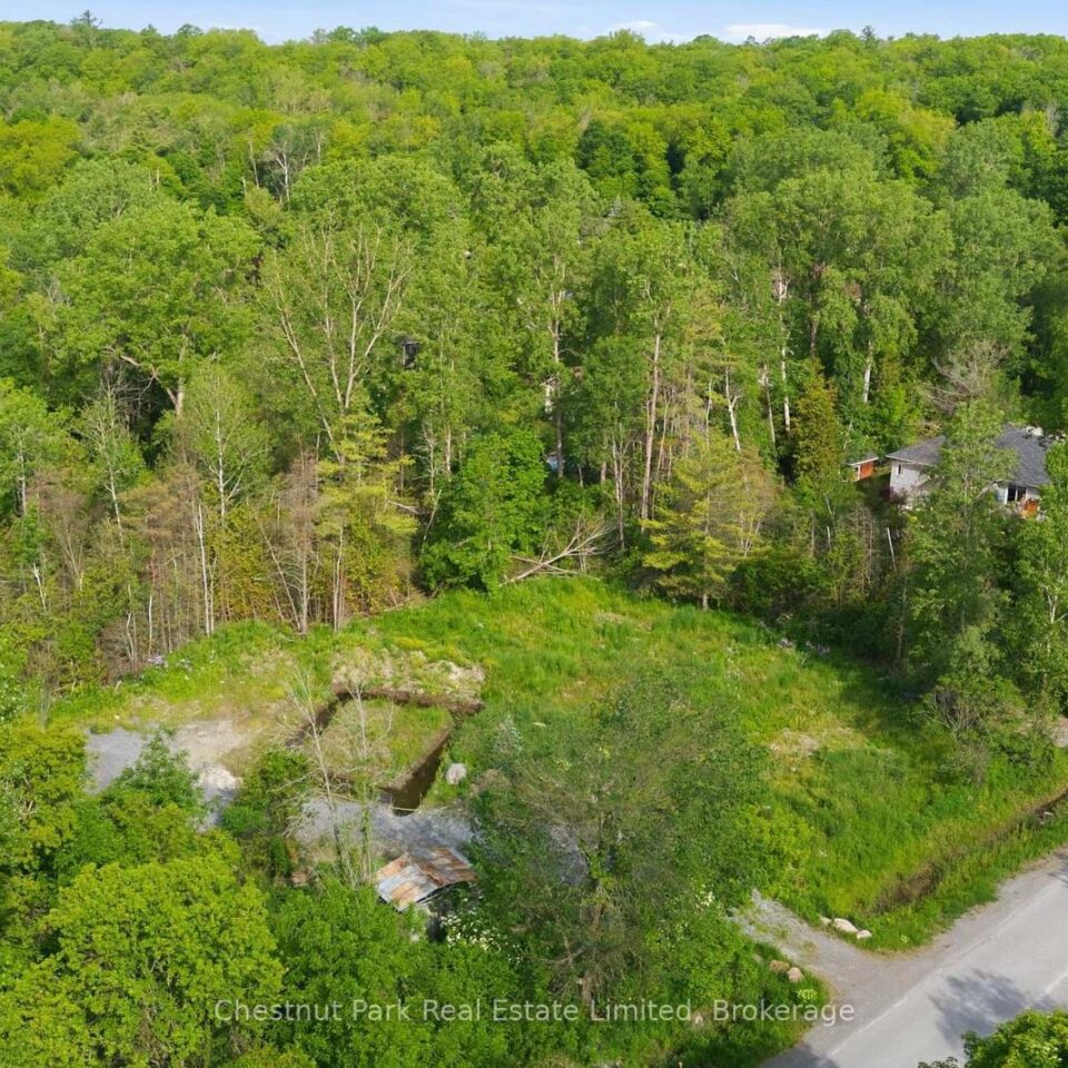 40 Whispering Woods Drive, Quinte West
