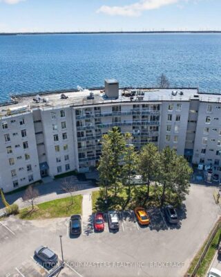 401 – 1 Mowat Avenue, Kingston