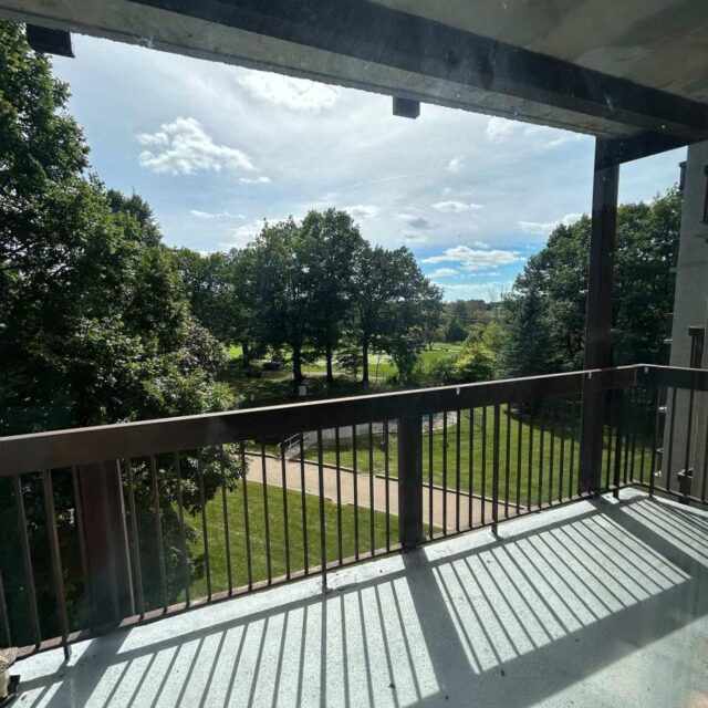 402 – 66 Greenview Drive, Kingston