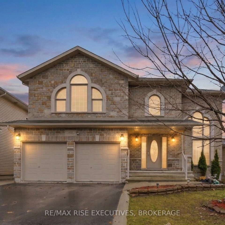 402 Cavendish Crescent, Kingston