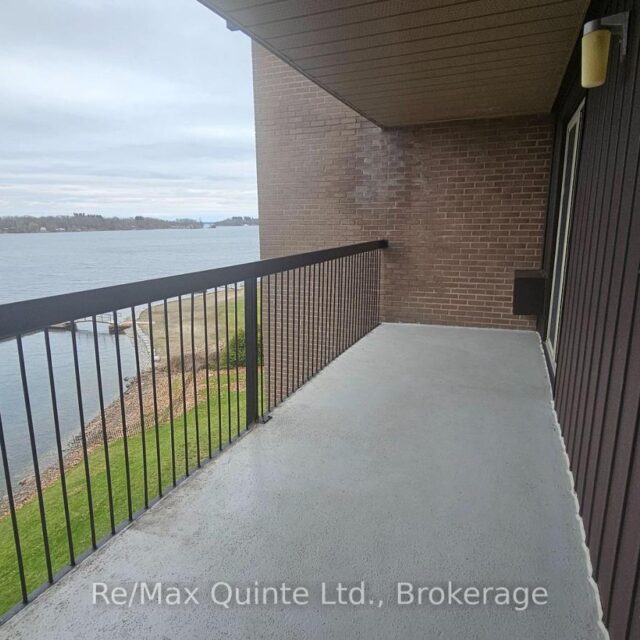 404 – 610 William Street S, Gananoque