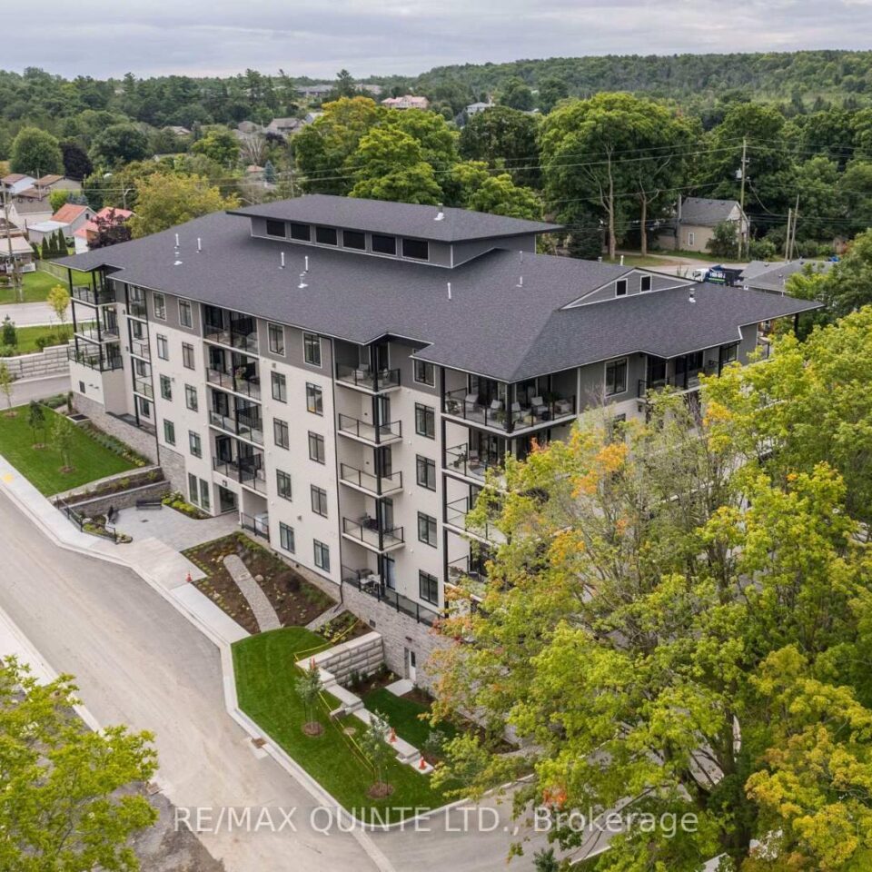 407 – 17 Cleave Avenue, Prince Edward County