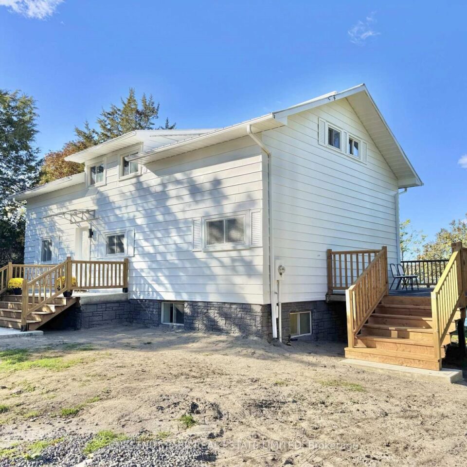 41 Back Lane, Prince Edward County