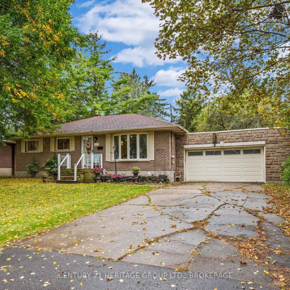 413 Maple Ridge Drive, Kingston