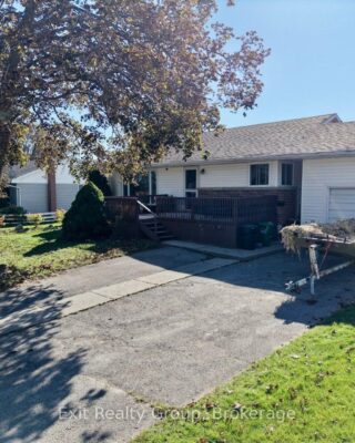 42 Third Avenue, Quinte West