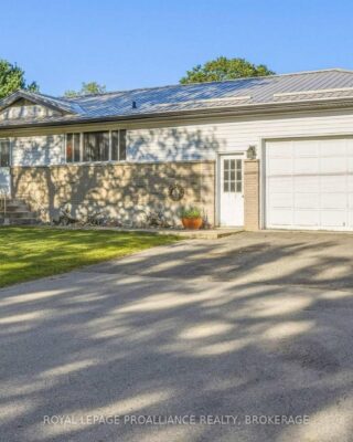 420 Maple Ridge Drive, Kingston