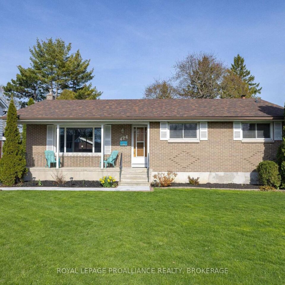 424 Parkview Drive, Kingston