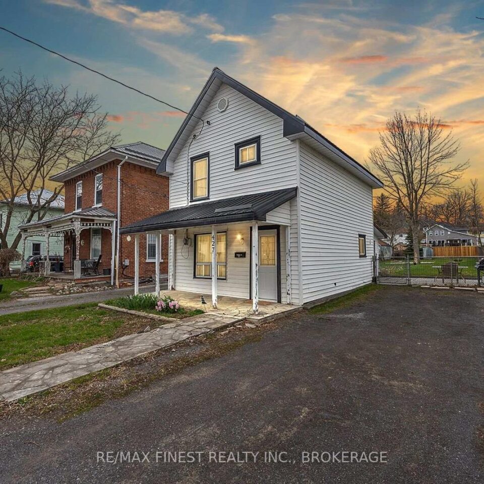 427 Thomas Street, Deseronto