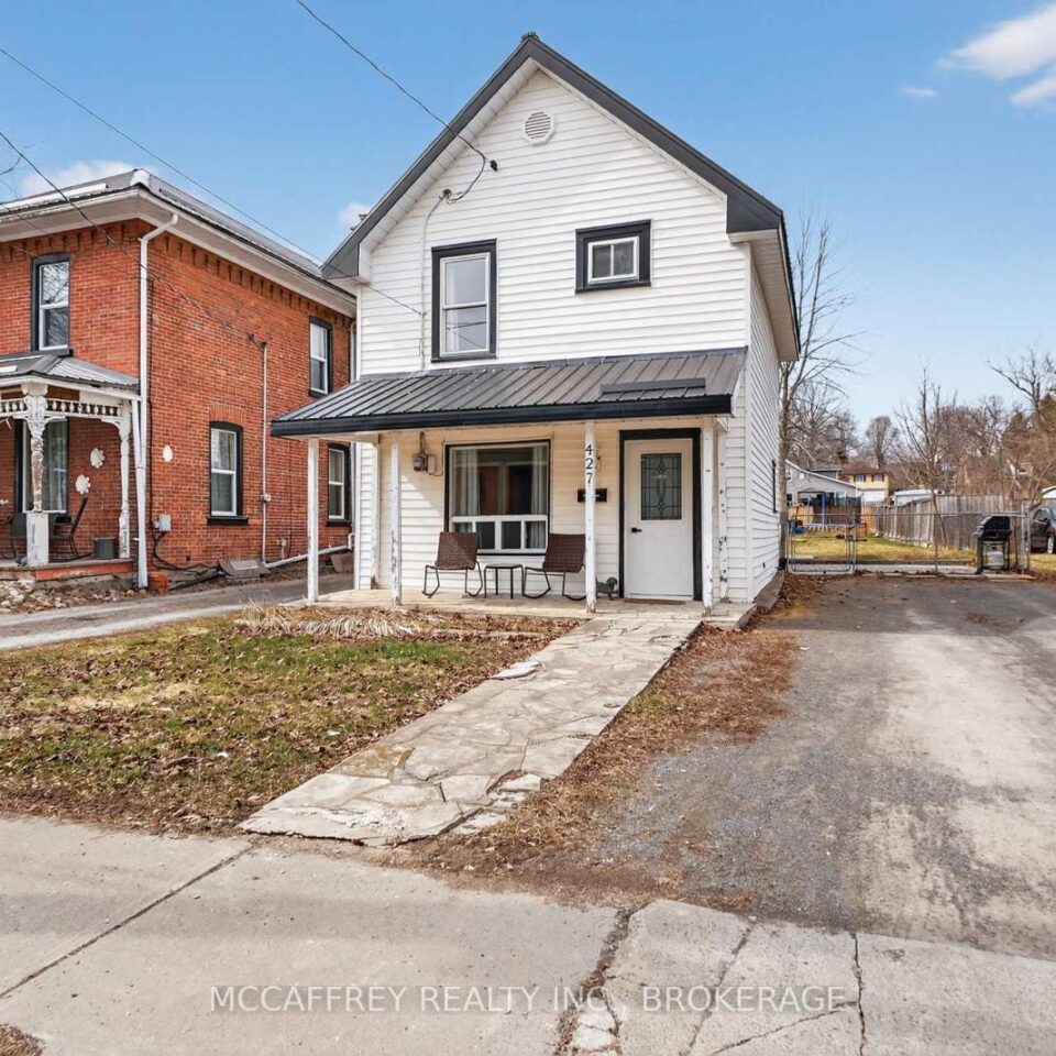 427 Thomas Street, Deseronto